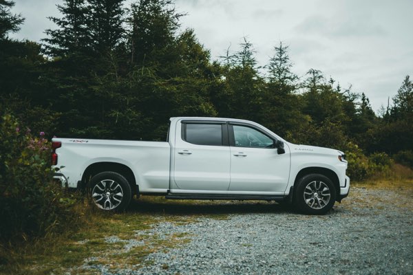 Clean pickup truck after washing